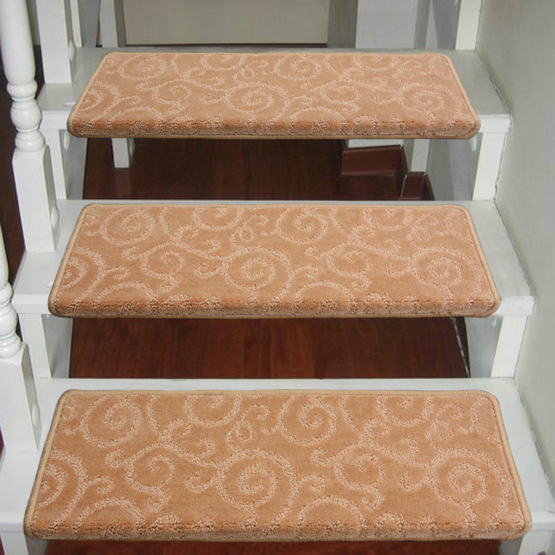 Walt's cloudy tile and tile stairwell carpets with no glues on their own.