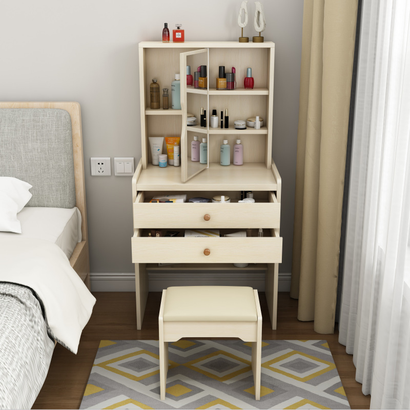 A small, modern and simple makeup table for the one-bedroom economy.