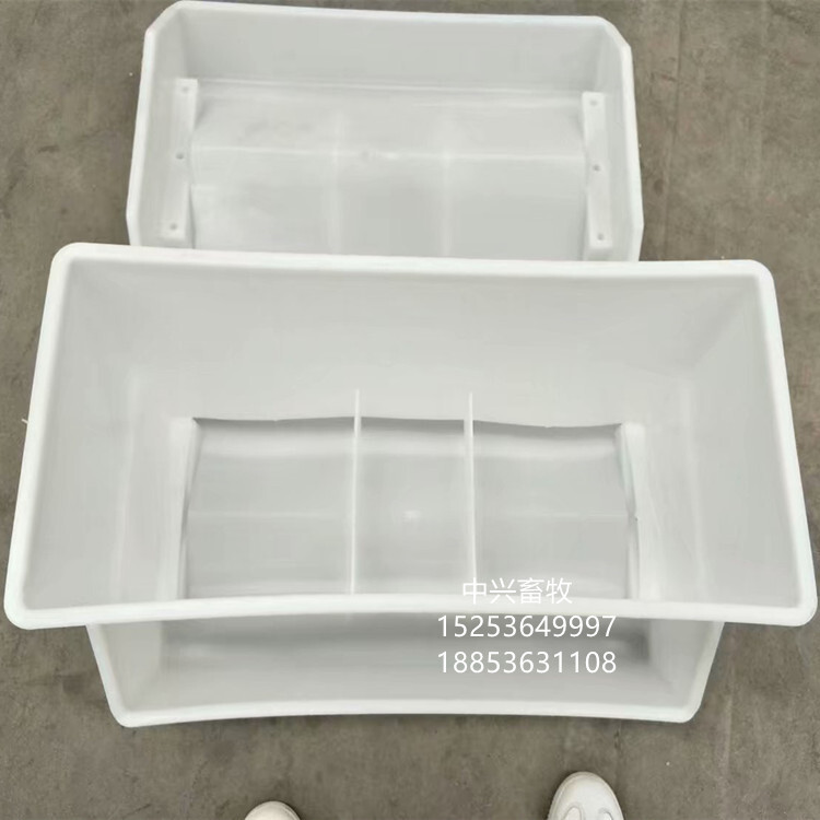 Feeding goose case, white plastic box, duck tank, white chicken tank feed box.