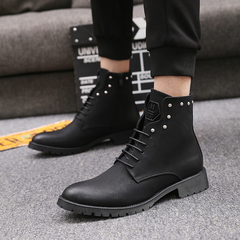 The Gao Gang's man with leather boots, he's got glitter boots, and the man's boots are on.