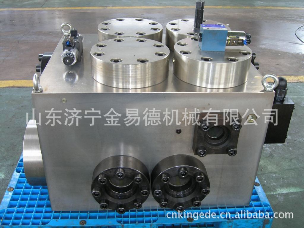 Plants produce two plug-in valves, hydraulic valves, oil blocks, logic valves, hydraulic valve designs.