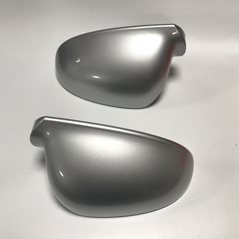 Back mirrors, silver ears, for the public to take control of the fast-moving shell, for the car mirrors.