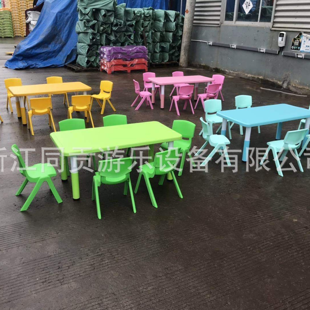 Wholesale of tables and tables with children ' s tables and chairs in kindergarten with plastic long table learning table