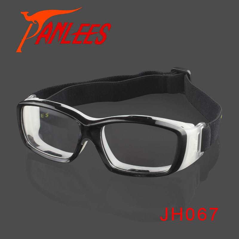 The factory supplies sports glasses, panlees, football goggles against impact.