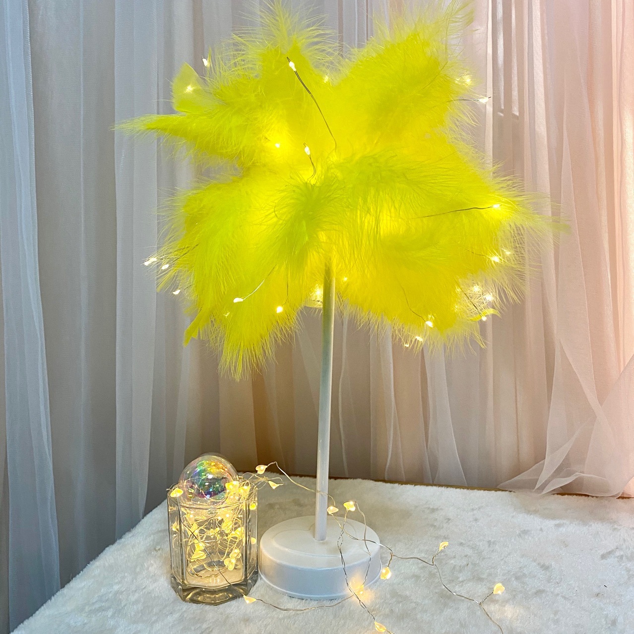 2023 LED creative feather light small feather upgrade desktop automatic night light tree lamp