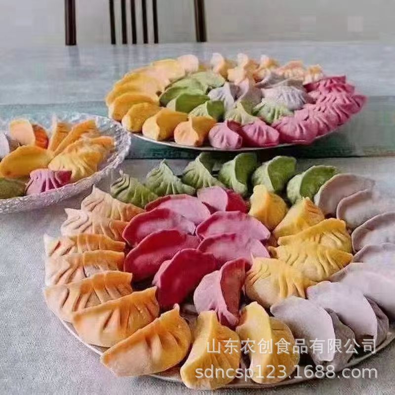 Được đánh thức bởi một hộp quà tặng siêu cấp của một người nướng bánh với những bó bánh mì và bột mì.