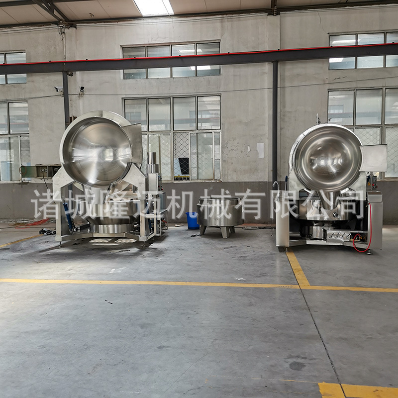 Đầu bếp trung tâm, máy trộn gà chua, thiết bị bếp lớn của trường.