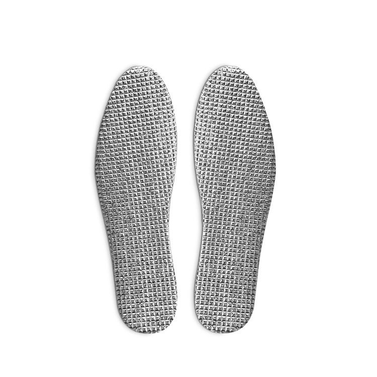 Thermal marketing of foreign trade keeps the aluminum and hairy shoes on both sides of a sweating gas-resilient recreational anti-cold shoe pad.