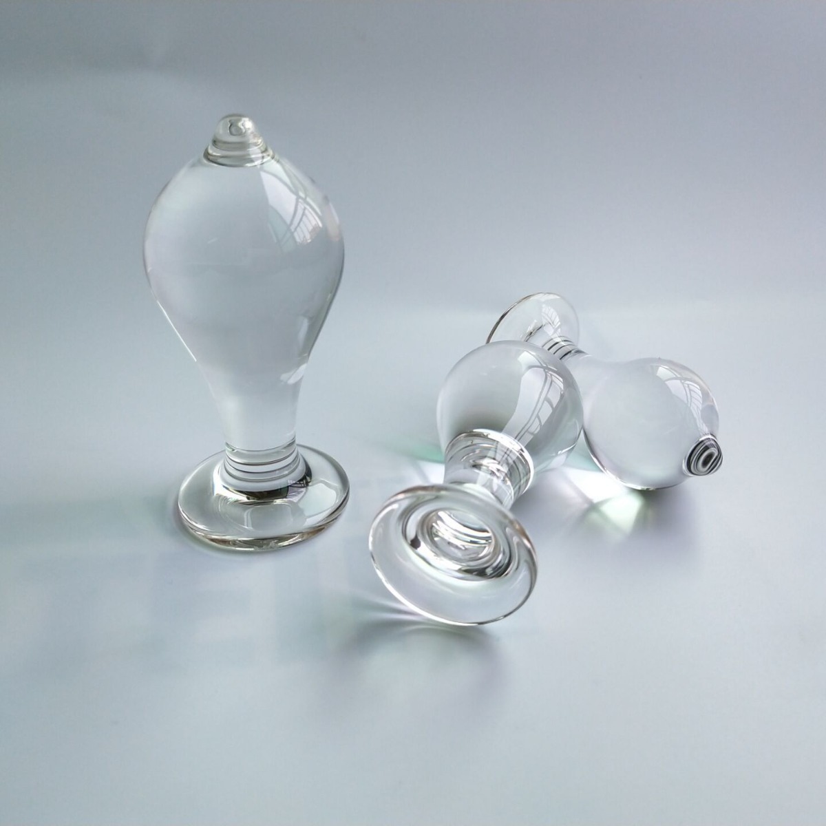 Cắt, xử lý xe hơi, đánh bóng, bẻ cong nóng, phun cát, xay, khoan, đánh, tấn công răng.