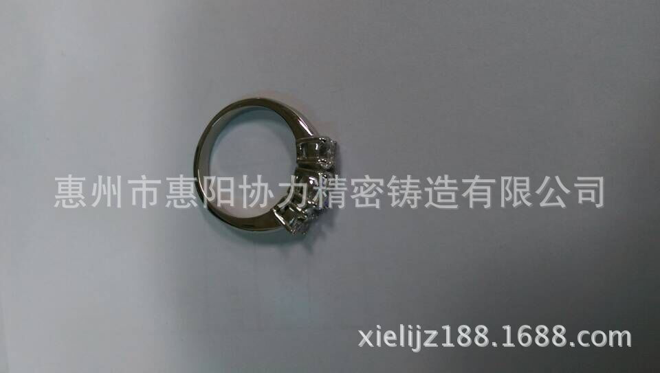 Bộ cung cấp vòng thép không rỉ điện.