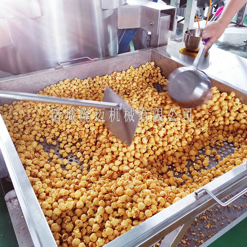bắp rang quy mô lớn. Thực vật dùng bắp rang để tạo đường thẳng.