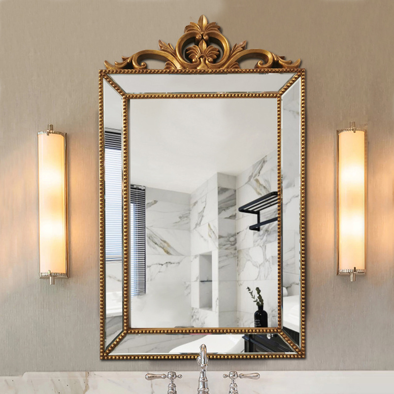 Modern light luxurious toilet mirror wall with hand-washed bathroom mirrors in the fireplace of the house.