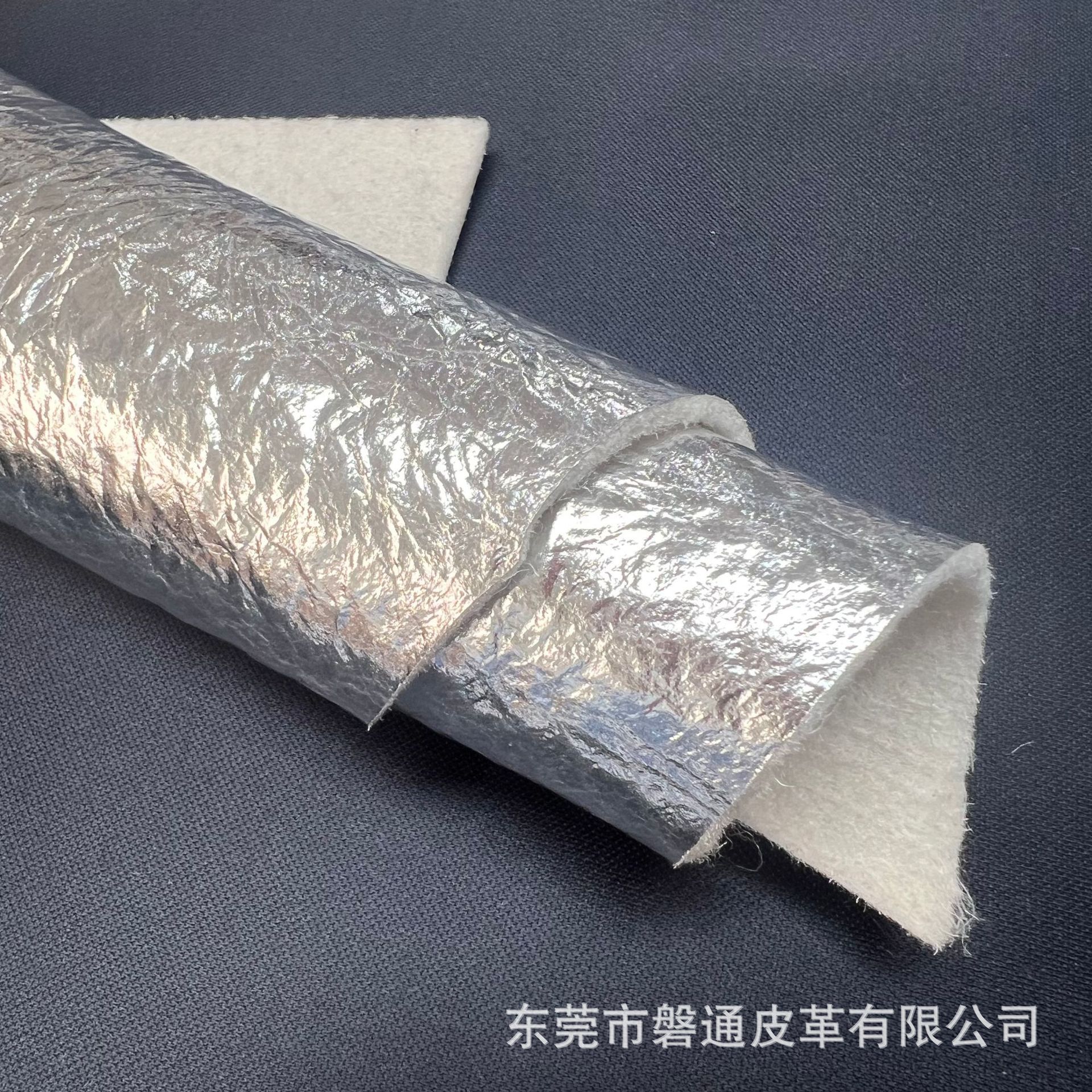 Silver PU fabric for bio-based leather mirrors used for shoe-packed gratuit car inside shoe belts