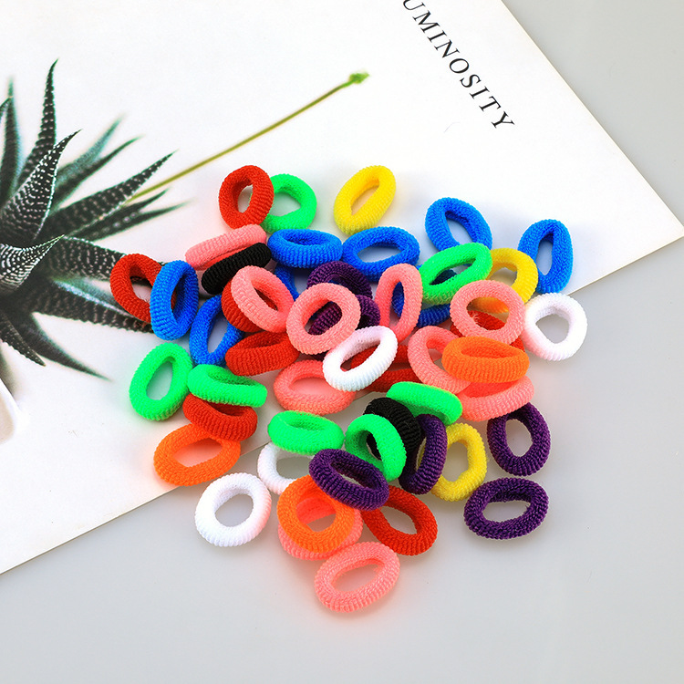 The wishi boom, the transparency box with a clean ring of children's hair rings, the girl's embellishment high warhead ring.