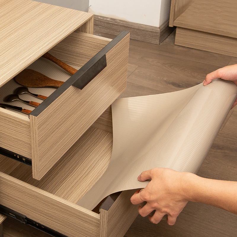Waterproof paper in drawers with thick, non-gel-free, flood-proof pads for kitchen desktops to cut cabinet counters.