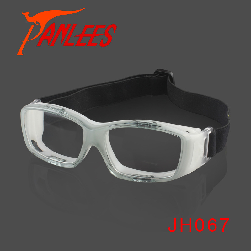 The factory supplies sports glasses, panlees, football goggles against impact.