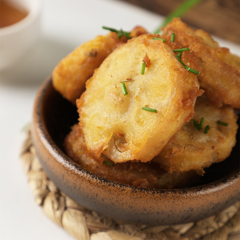 Jiangsutt's chicken-cracker box is full of soft, soft-fried snacks.