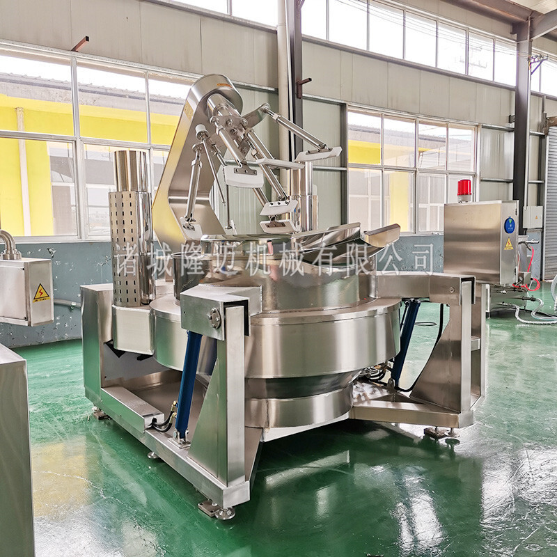 Một nồi hơi nhiều hạt, một máy đậu nành có năng lượng gas, được cung cấp bởi một máy trộn tự động.