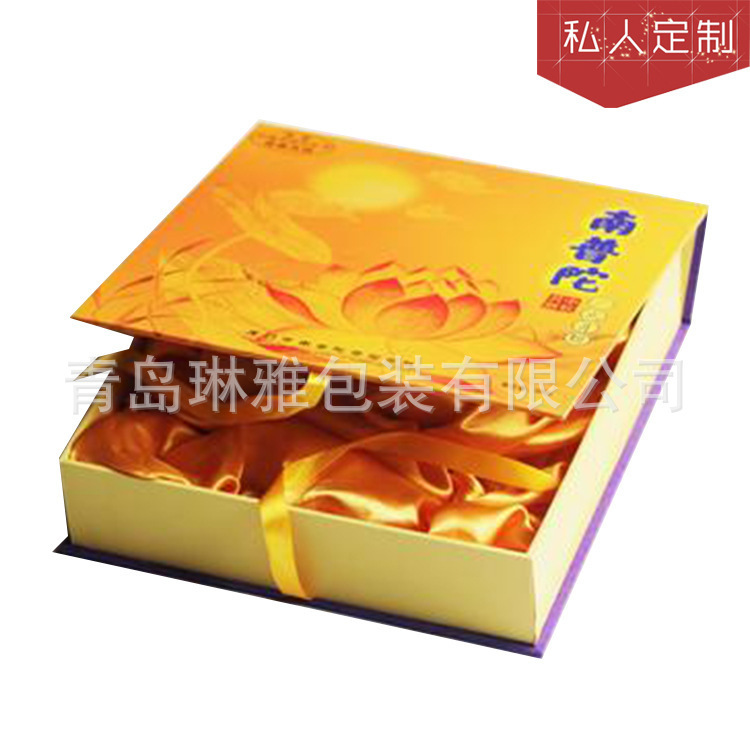 Chúng ta sẽ làm hộp giấy gói bằng nữ trang, hộp giấy nhung, dụng cụ trà và hộp quà tặng.