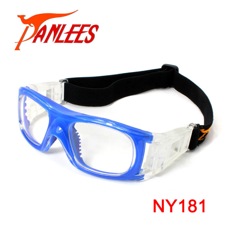 Rick Panlees, ultra-lightly protected outdoors of sports glasses.