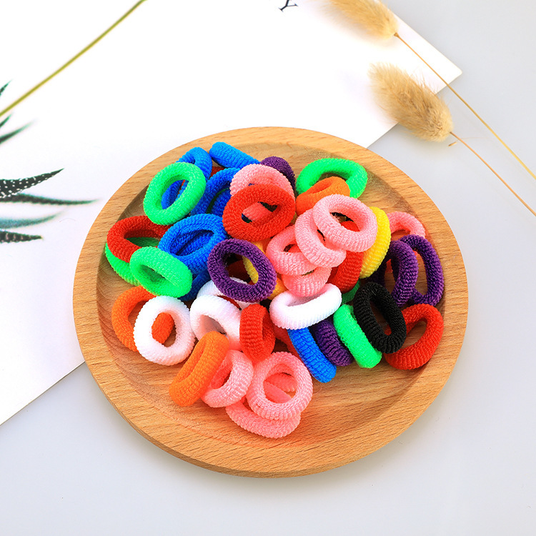 The wishi boom, the transparency box with a clean ring of children's hair rings, the girl's embellishment high warhead ring.