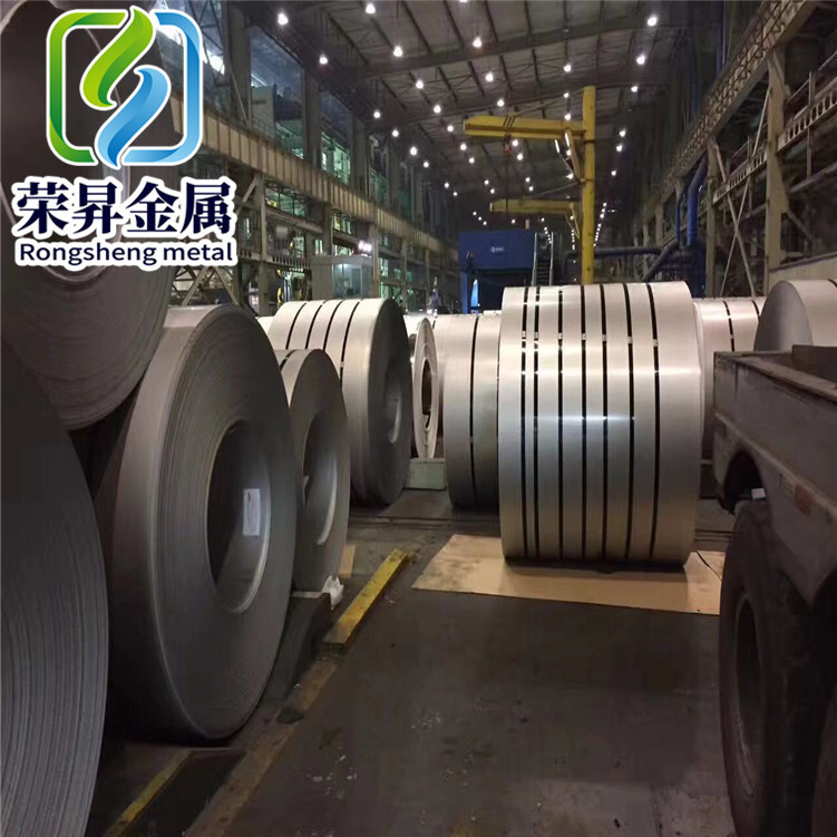 Supply of a seamless tube for the 1.3543 plate plate of X102 Cr Mo17 stainless steel