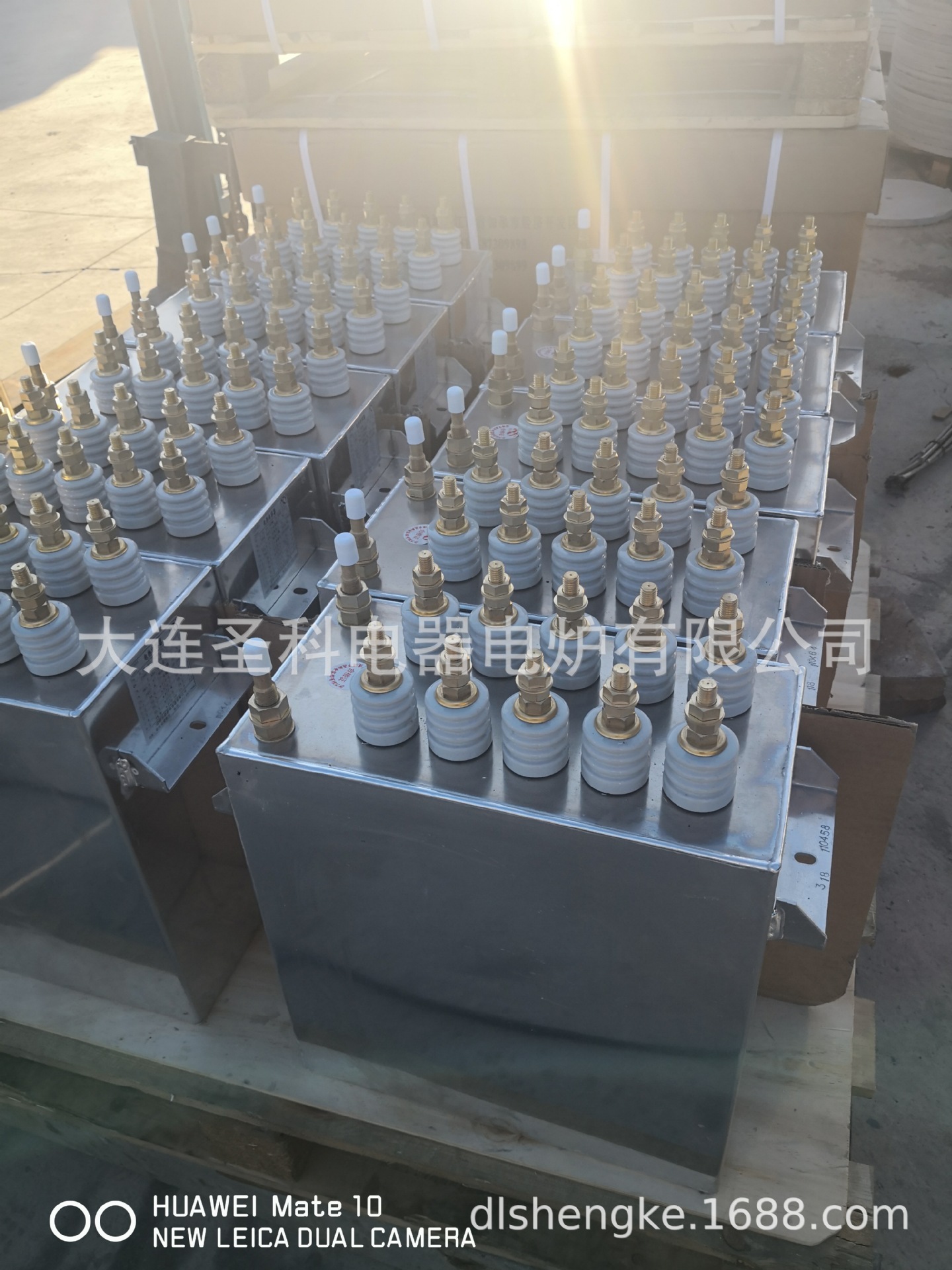 Supply of electrical heat capacitors for various medium-frequency furnaces