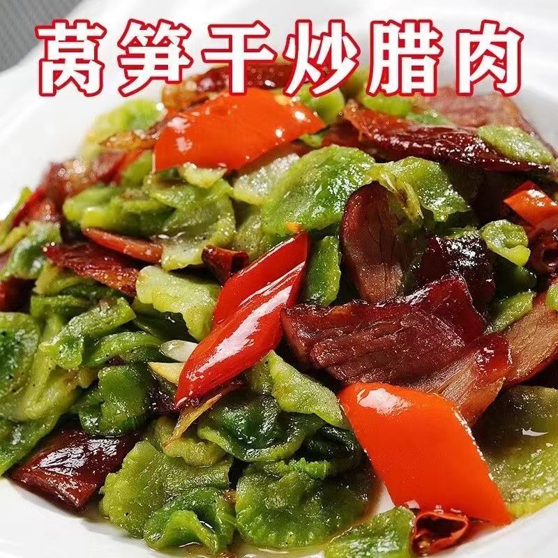 Mùa này rau bị mất nước khô.