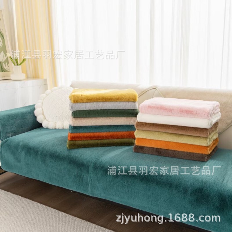 The light luxurious new plumb couch cushioning the northern part of the country is based on a back-sliding winter full of towels and tuffs.