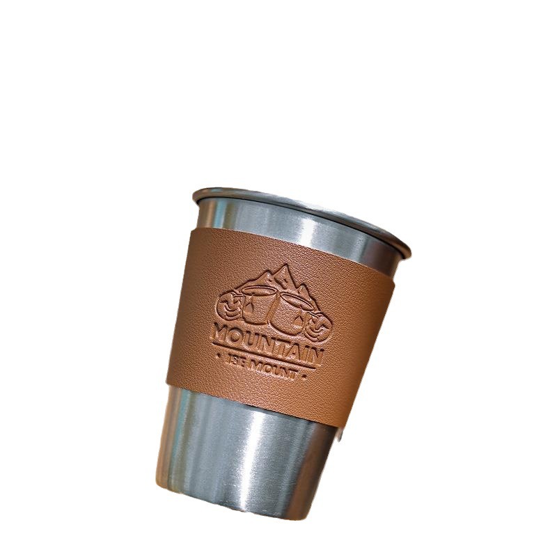 Camp stainless steel cup and water cup insulated from hot and hot coffee cup and leather protection.