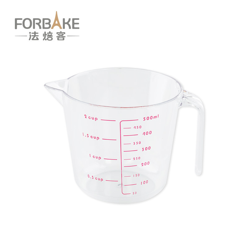 A plastic-transparent liquid with a stubble baking barrel, a baking tool home.