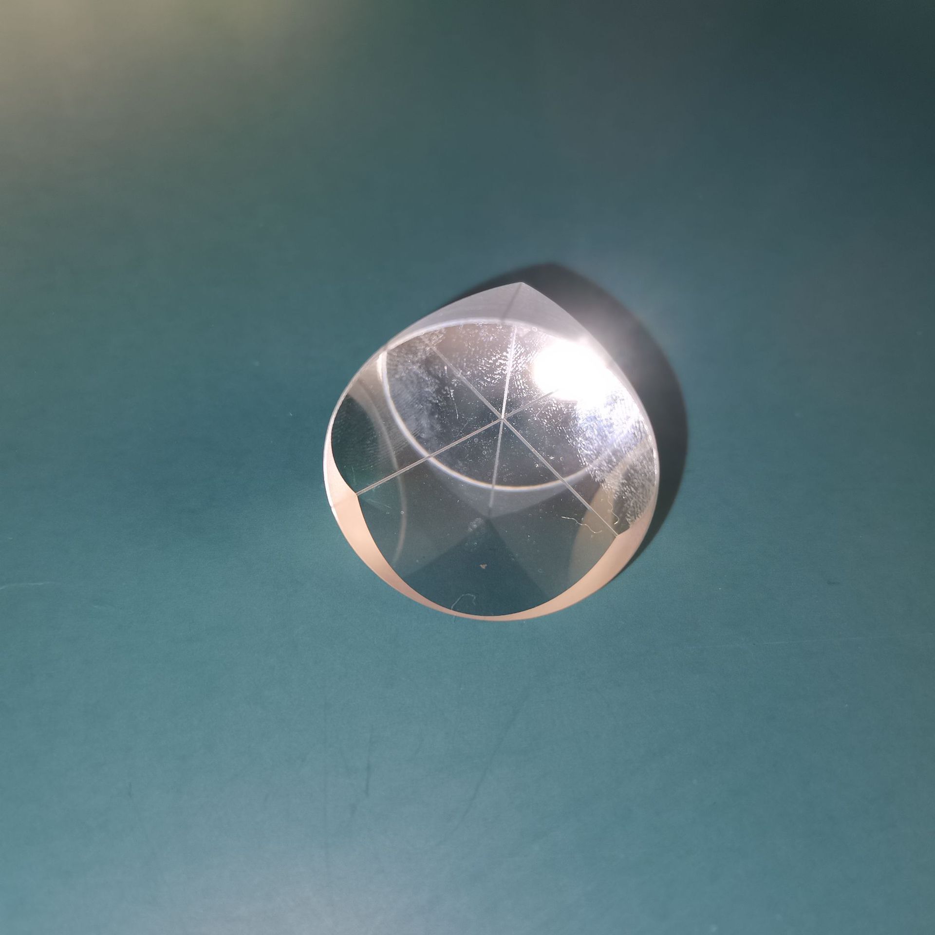 The measuring industry uses 38.1 mm non-plating transparent optical cones