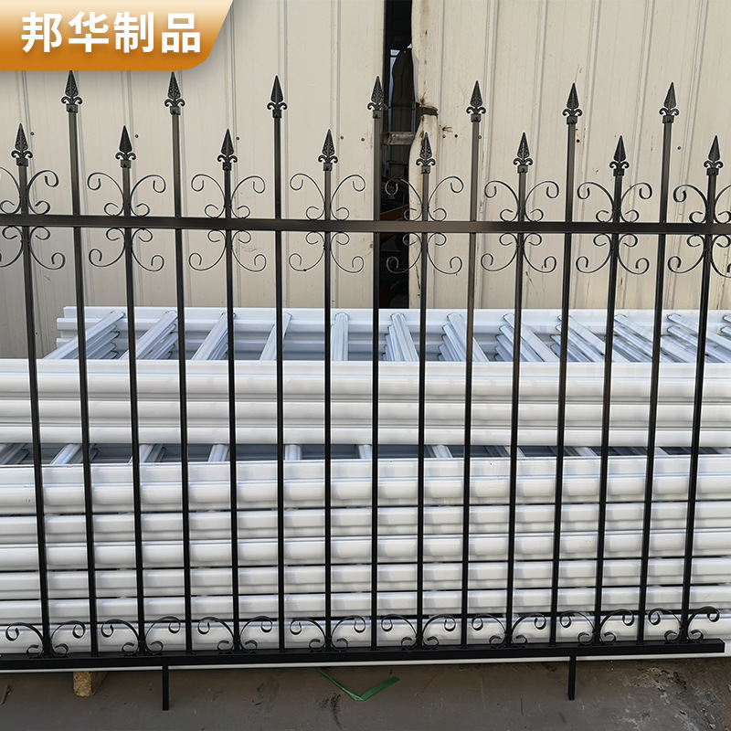 Wholesale of steel fences, road safety nets for zinc steel fences.