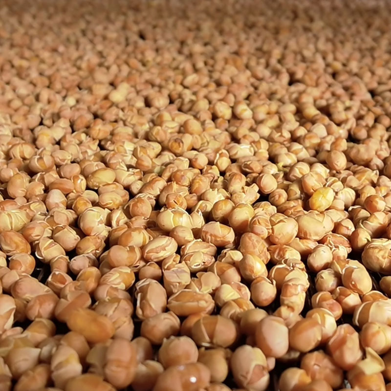 For the Korean baked soybeans, baked soybeans, black soybeans, soy powder, mills.