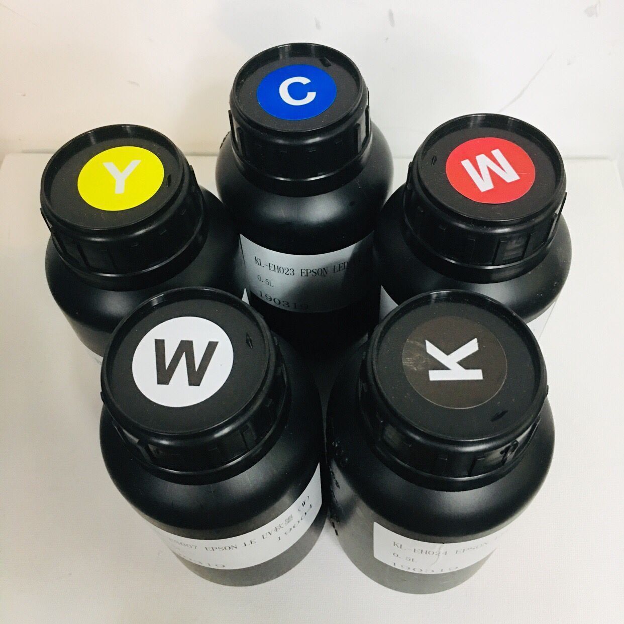 Imported 500 ml1,000 ml of soft, hard, high ink ink for uv printer in Taiwan