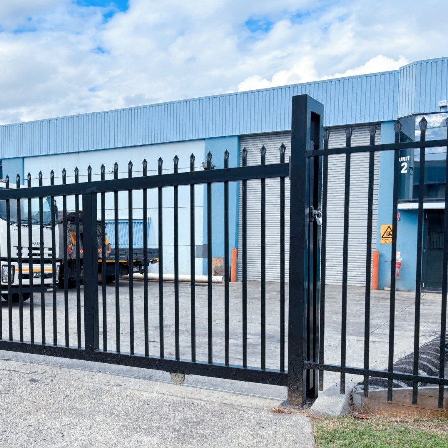 Aluminium alloy fence black fences in the garden yard series of outdoor fences in China and Australia