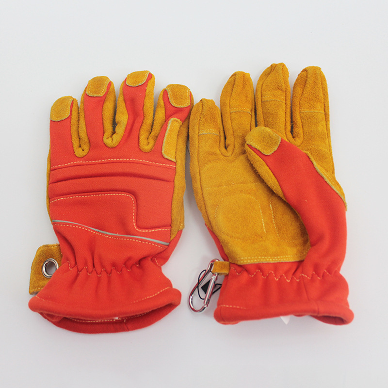 The 17-style fire-risk rescue glove emergency rescue glove.