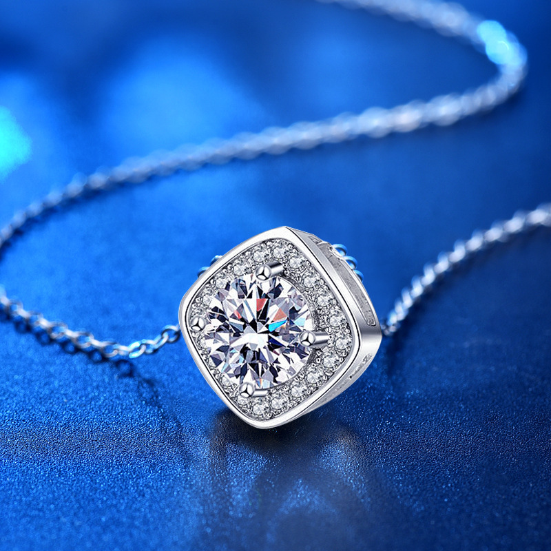 925 pure silver necklace girls with a classic square locket of silver.