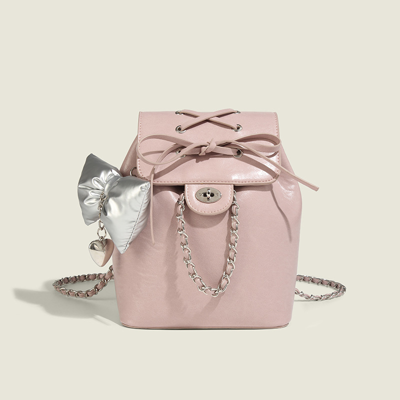 Korea's super hot little fragrance butterflies chained with two-shouldered, new sensibility pack.