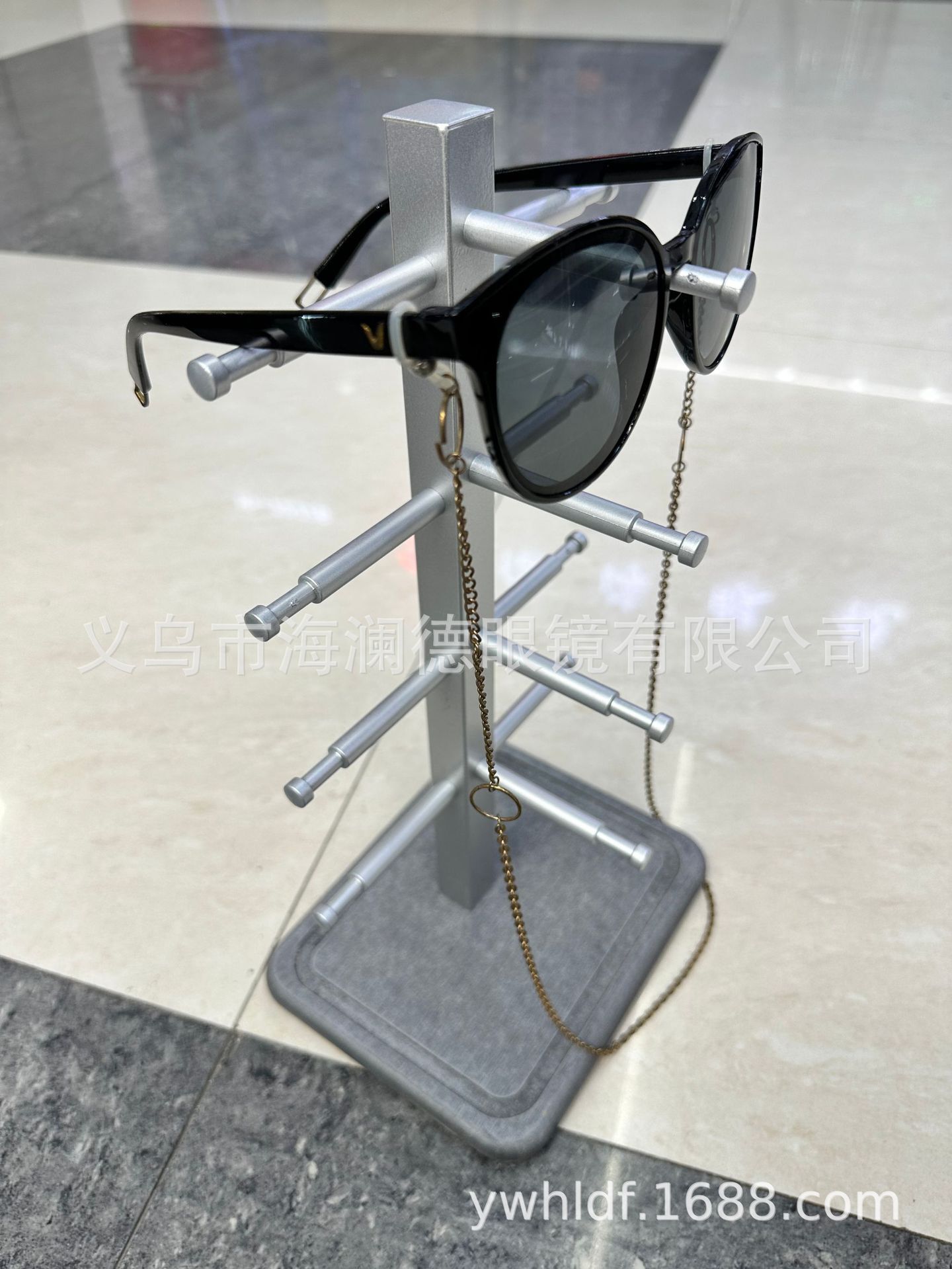 Glasses display a sunglass optical mirror counter staged with table iron