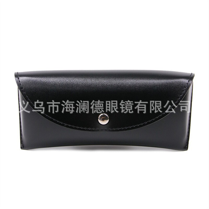 Precious, black PU leather glasses, nice and simple glasses bags, straight sales, wholesales.