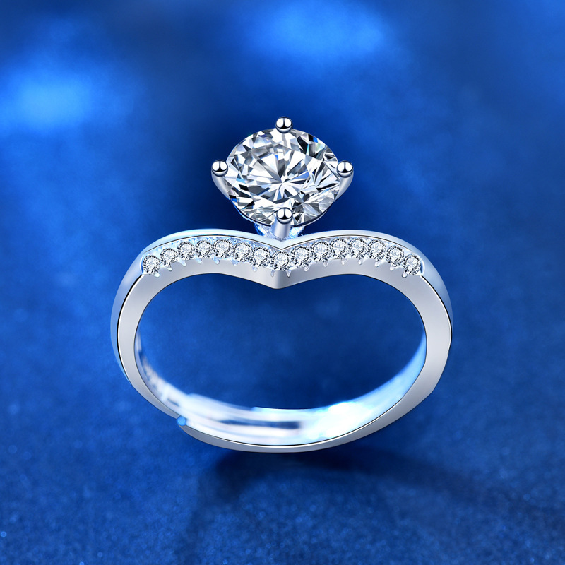 925 pure silver ring, crown of 1 caramelson with a V-shaped heart ring.