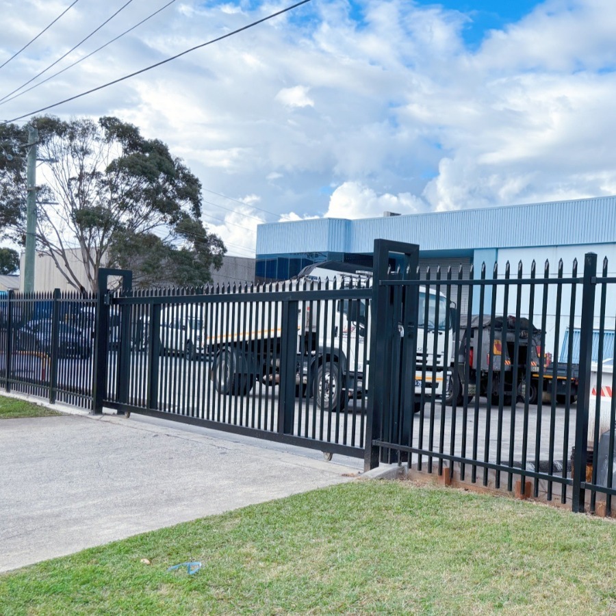 Aluminium alloy fence black fences in the garden yard series of outdoor fences in China and Australia