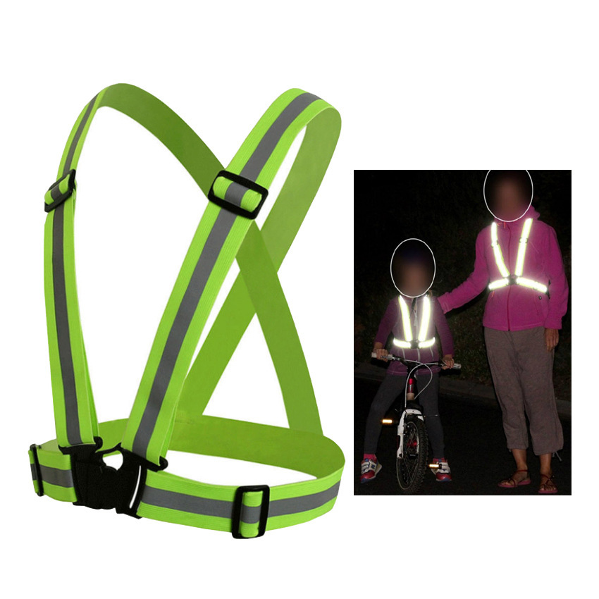 Cross-border use of reflectback belts for night-riding reflect shoulder bands to regulate reflector vests and vest reflectors.