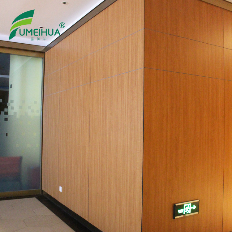 The factory supplied 4MM public area wallboards, anti-fouling anti-polytics hospital wallboard systems.