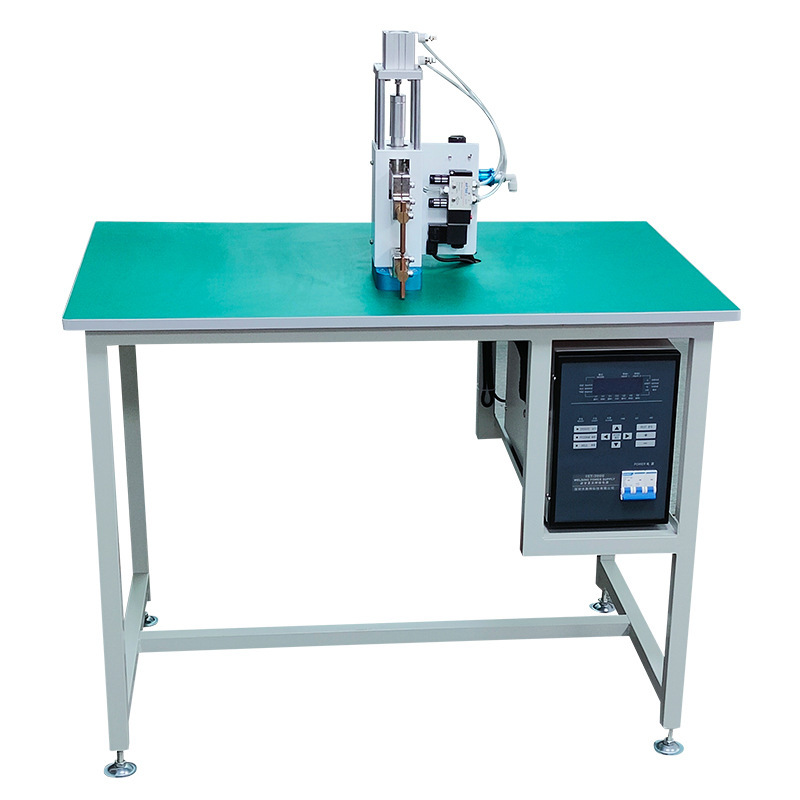 IST-3000 high-conductor metal welder, feed welder