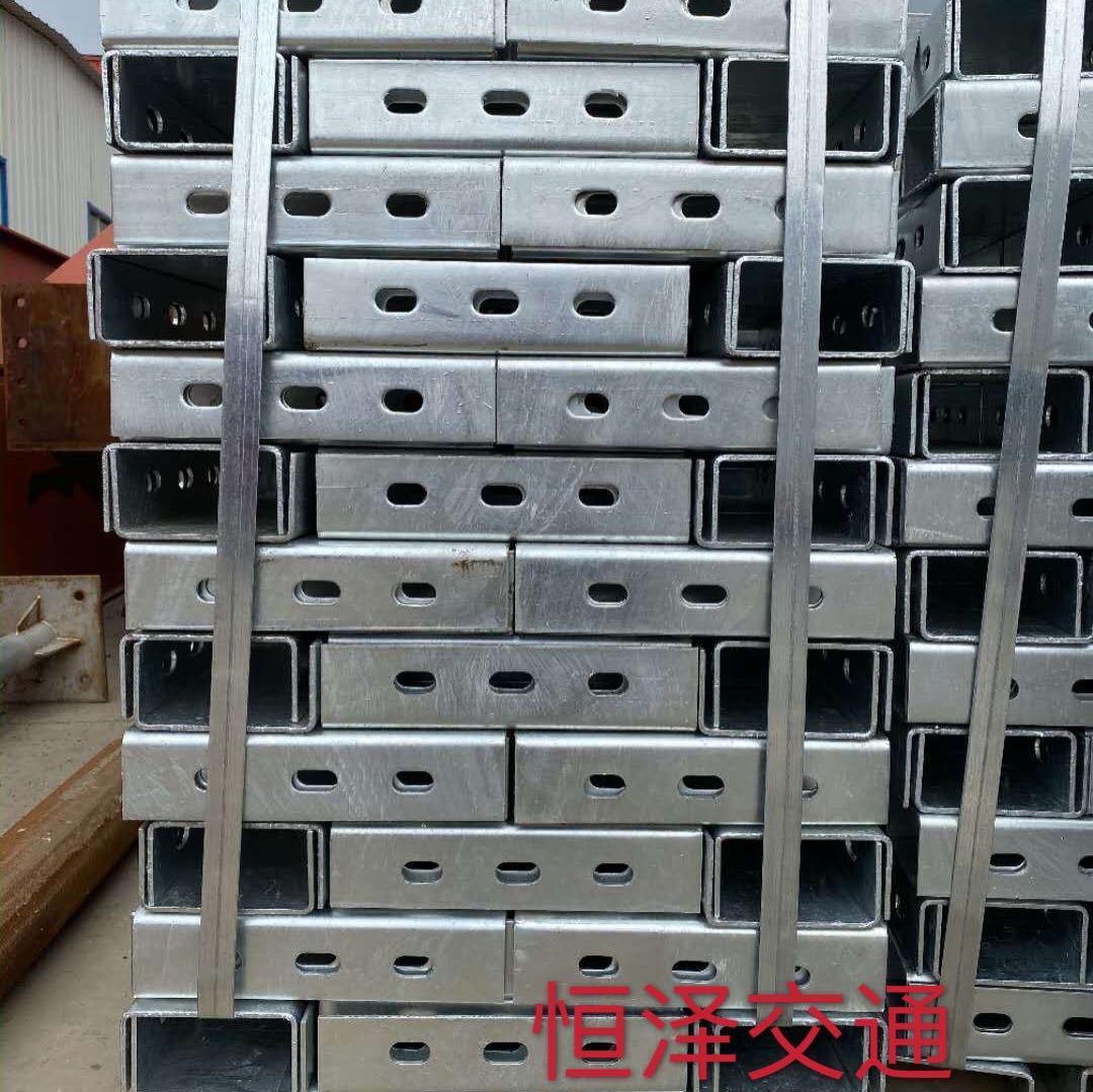 Export, trough steel poles, nation-plating zinc, trough steel poles, U columns.