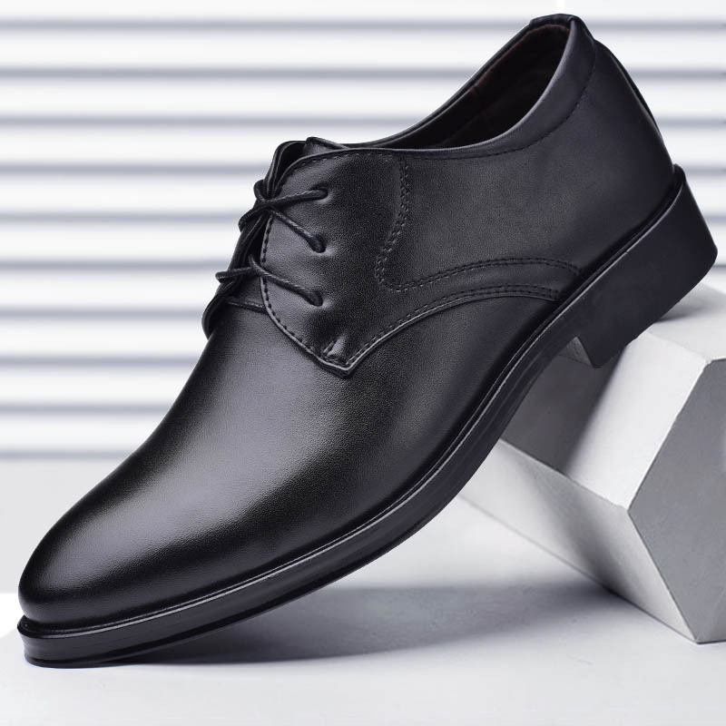 Cross-border selection of 2021 new men's leather shoes.