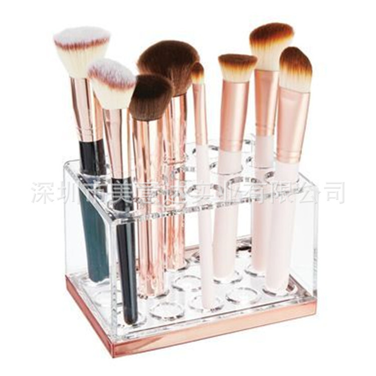 The manufacturer's straight-up makeup brush set-up, Aclik's 2mm transparency box.