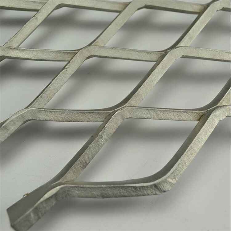 Qingdao factory supplies stainless steel-cracked steel fences, skating steel sheet.